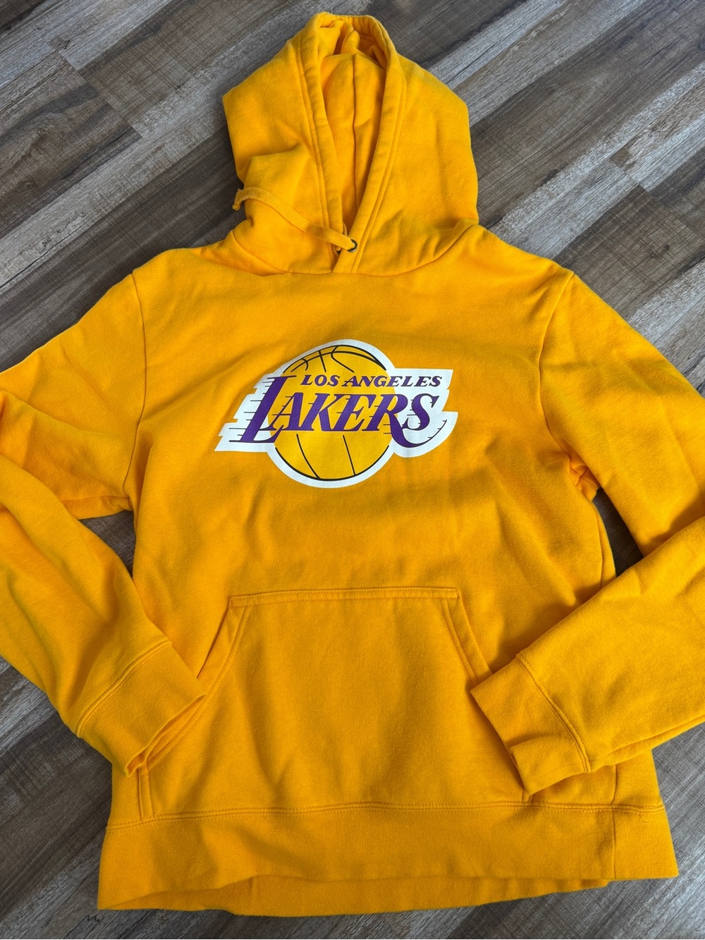 NBA Los Angeles Lakers Gold Pullover Hoodie Men’s Medium